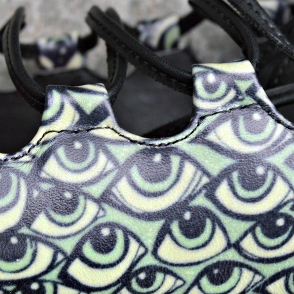 Taylor Says Punk Goth Eyes Lace Up Sandals Flats - Picture 6 of 7